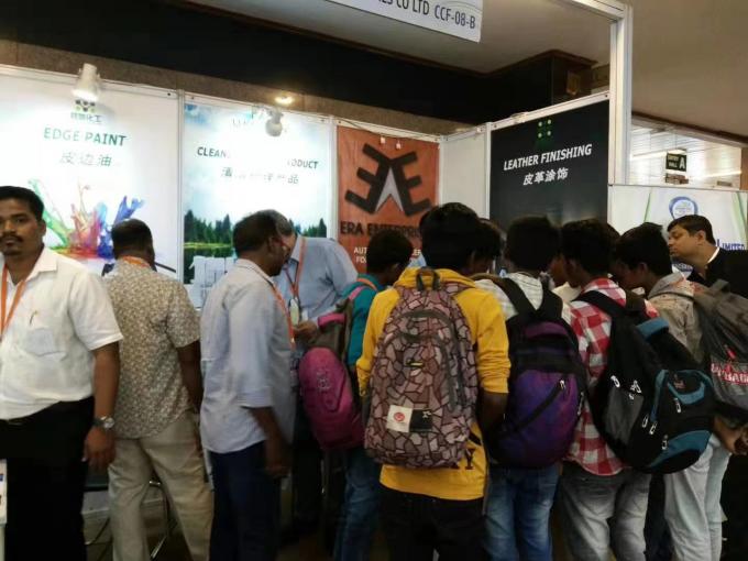 ขายปลีก PSAF ฟรี ป้องกันน้ํา กันน้ําสําหรับผ้าหนัง เครื่องป้องกันเฟอร์นิเจอร์ การดูแลเฟอร์นิเจอร์ สเปรย์กันน้ํา 24