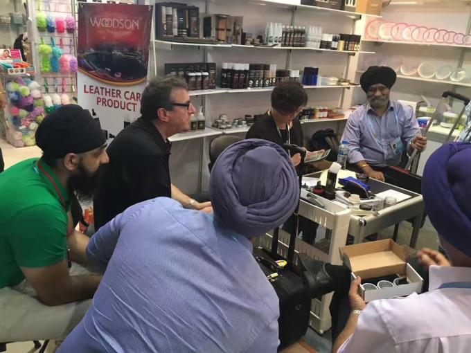 ขายปลีก PSAF ฟรี ป้องกันน้ํา กันน้ําสําหรับผ้าหนัง เครื่องป้องกันเฟอร์นิเจอร์ การดูแลเฟอร์นิเจอร์ สเปรย์กันน้ํา 27