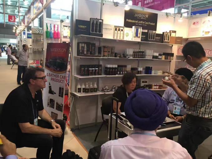 ขายปลีก PSAF ฟรี ป้องกันน้ํา กันน้ําสําหรับผ้าหนัง เครื่องป้องกันเฟอร์นิเจอร์ การดูแลเฟอร์นิเจอร์ สเปรย์กันน้ํา 28